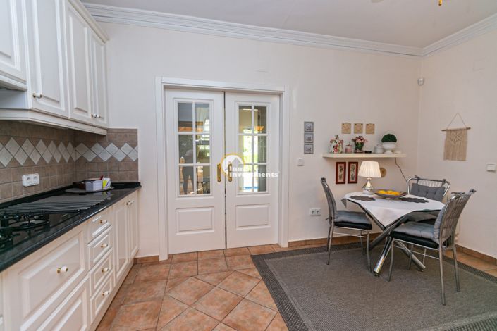 Image No.31-5 Bed Villa for sale
