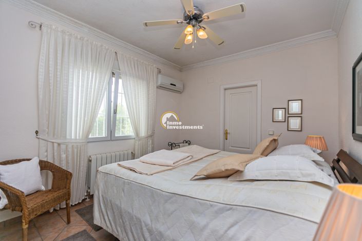 Image No.42-5 Bed Villa for sale