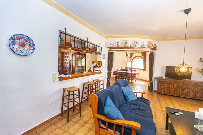 Image No.19-3 Bed Villa for sale