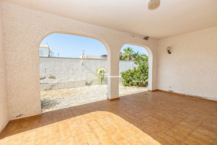 Image No.21-3 Bed Villa for sale