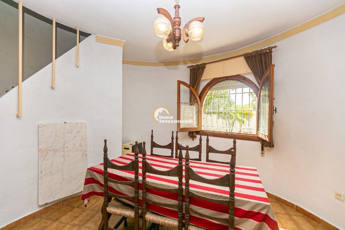 Image No.24-3 Bed Villa for sale