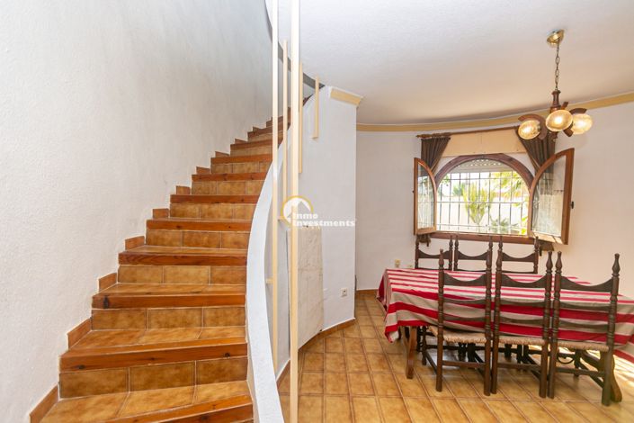 Image No.27-3 Bed Villa for sale