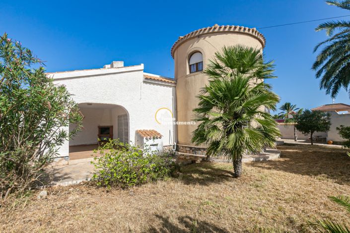 Image No.3-3 Bed Villa for sale