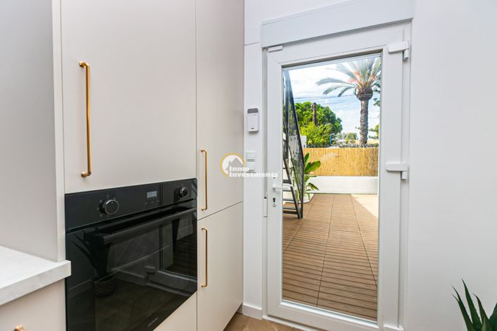 Image No.14-4 Bed Villa for sale