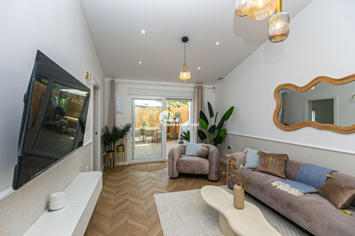 Image No.7-4 Bed Villa for sale