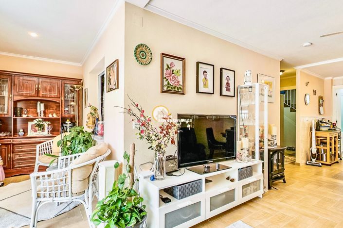 Image No.6-3 Bed Townhouse for sale