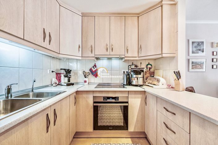 Image No.8-3 Bed Townhouse for sale