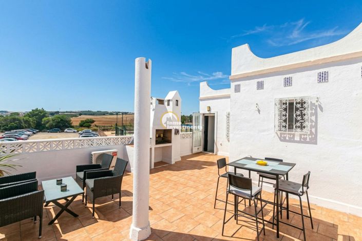 Image No.43-3 Bed Villa for sale
