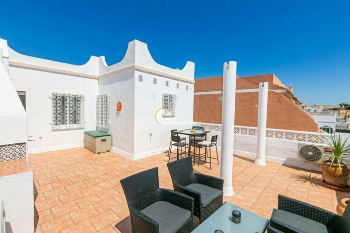 Image No.44-3 Bed Villa for sale