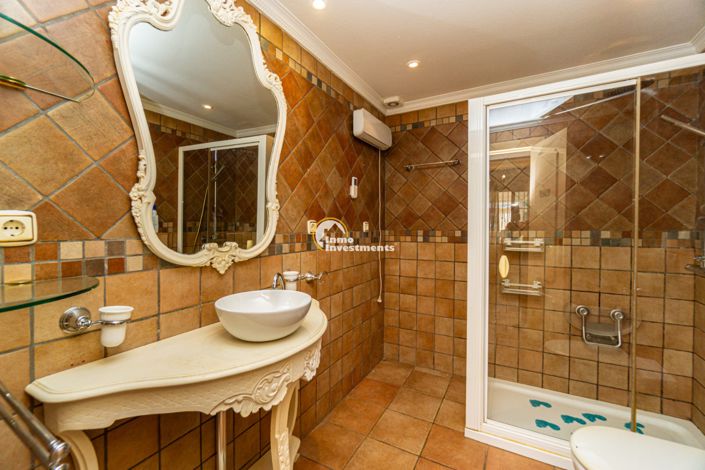 Image No.17-2 Bed Apartment for sale