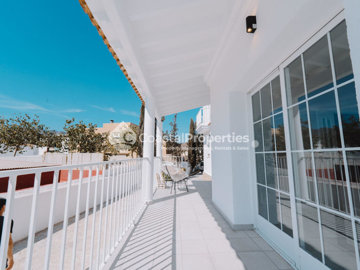 cpm--028-villa-calle-vendaval-villa-for-sale-