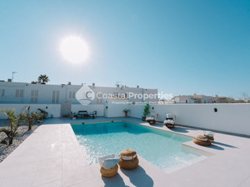 cpm--028-villa-calle-vendaval-villa-for-sale-