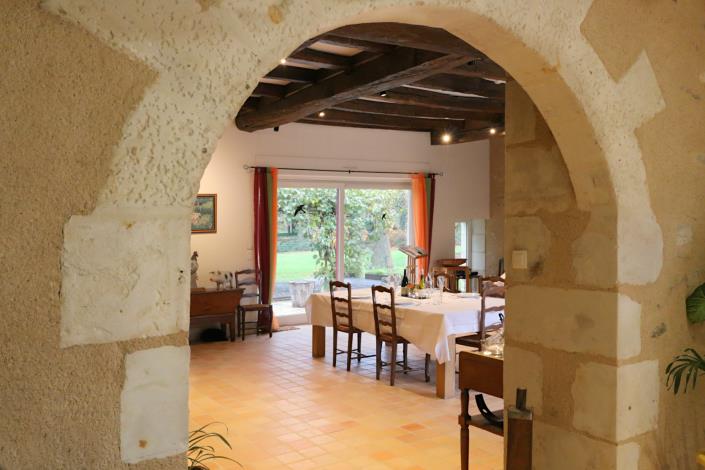 Image No.4-14 Bed Chateaux for sale