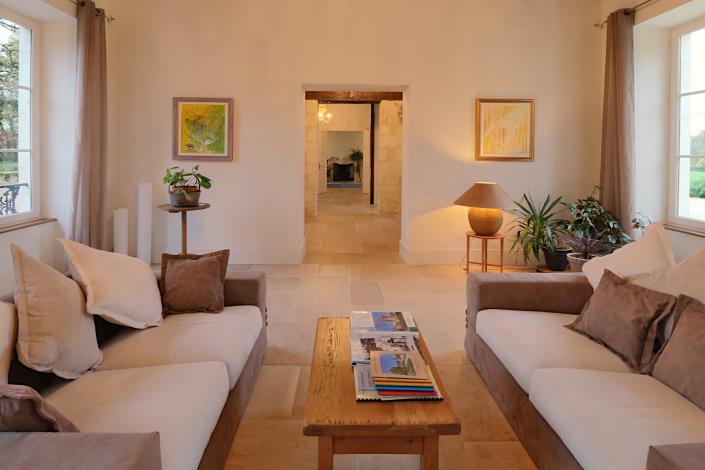 Image No.7-14 Bed Chateaux for sale