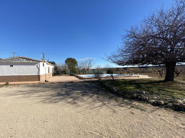 Image No.4-Propriété de pays de 3 chambres à vendre à Caudete