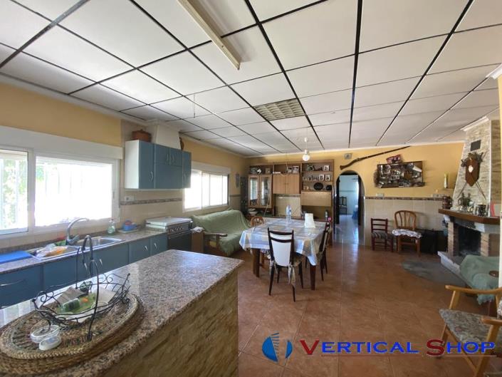 Image No.8-3 Bed Country House for sale