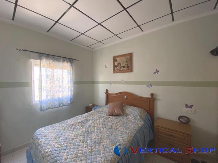 Image No.16-3 Bed Country House for sale