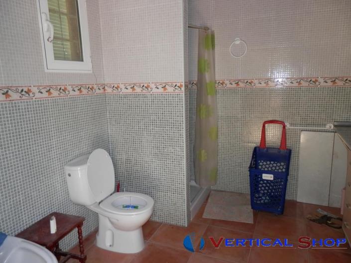 Image No.25-3 Bed Country House for sale