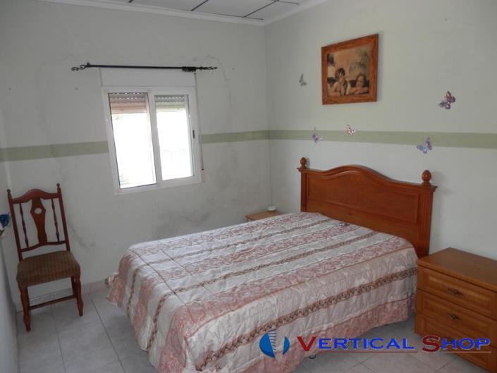 Image No.14-3 Bed Country House for sale