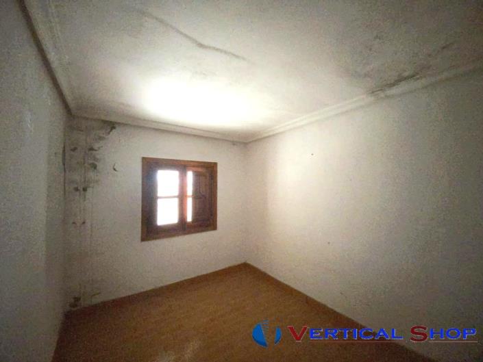 Image No.10-4 Bed Country House for sale