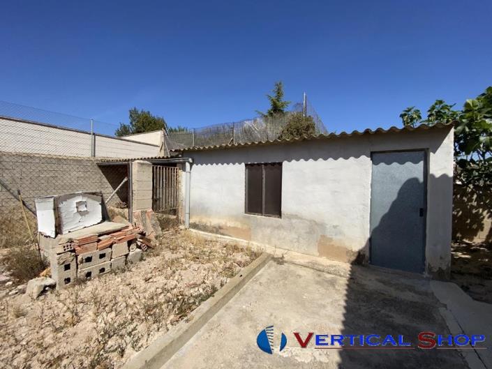 Image No.18-6 Bed Chalet for sale