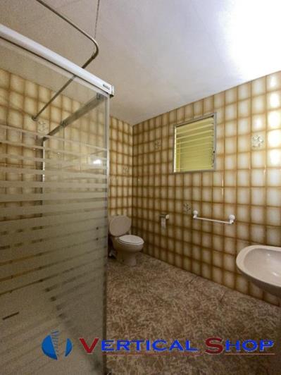 Image No.39-6 Bed Chalet for sale