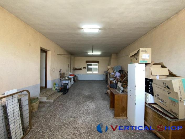 Image No.43-6 Bed Chalet for sale