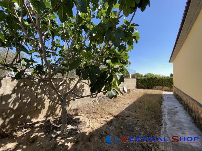 Image No.14-6 Bed Chalet for sale