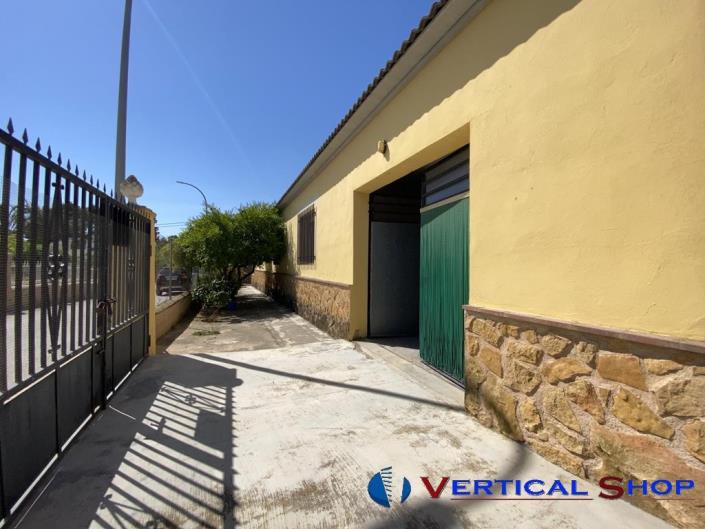 Image No.41-6 Bed Chalet for sale