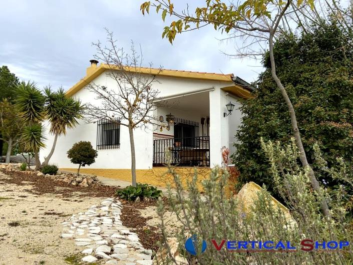 Image No.2-Propriété de pays de 3 chambres à vendre à Caudete