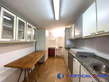 VERTICALSHOP--12-
