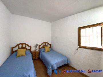 VERTICALSHOP--27-