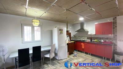 VERTICALSHOP--79-