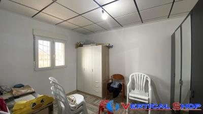 VERTICALSHOP--80-