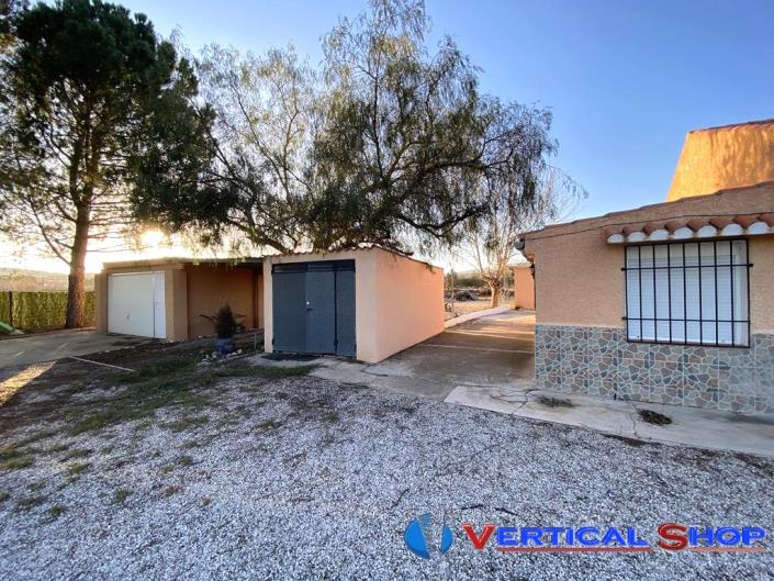 Image No.3-3 Bed Country Property for sale