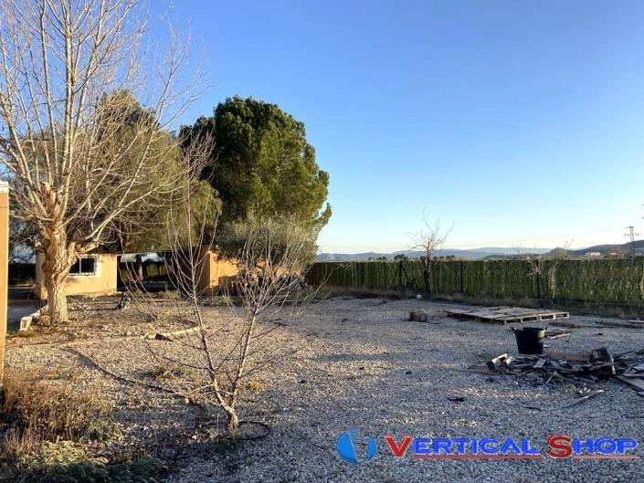 Image No.11-3 Bed Country Property for sale