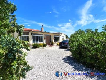 Vertical Shop most sold property