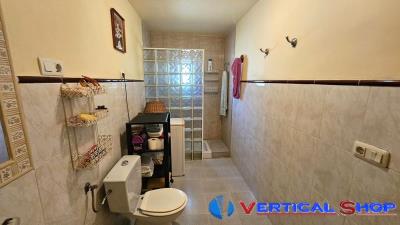 VERTICALSHOP--14-