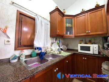 VERTICALSHOP--1-