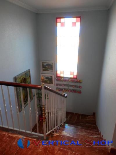 Image No.12-3 Bed Villa / Detached for sale