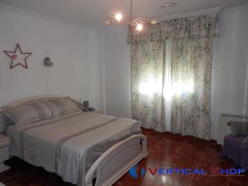 VERTICALSHOP--40-