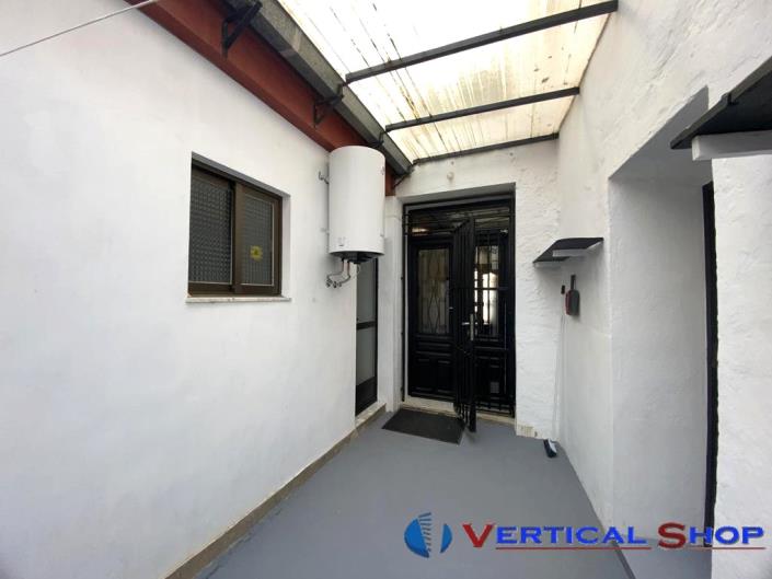 Image No.25-4 Bed Townhouse for sale