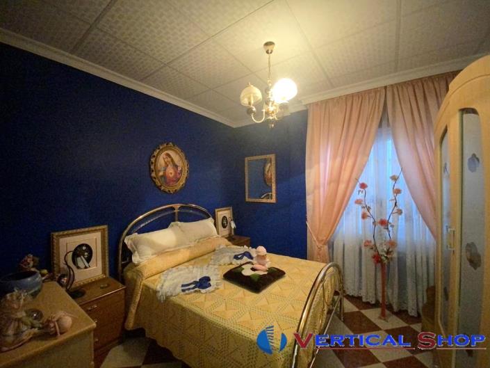 Image No.17-Chalet de 4 chambres à vendre à Caudete