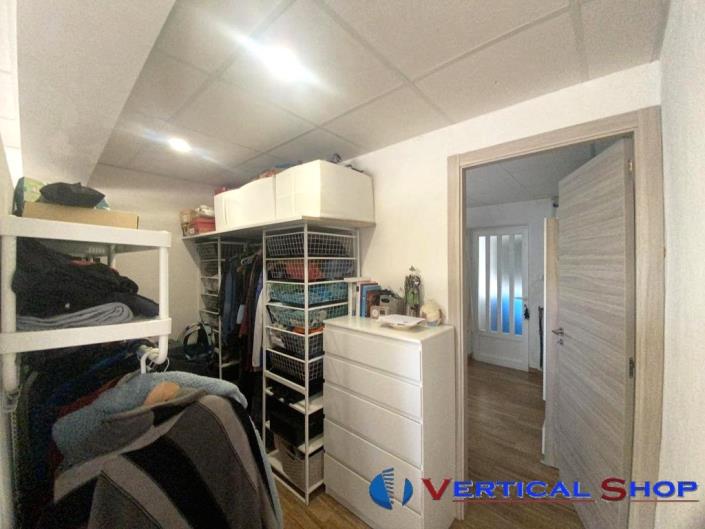 Image No.15-4 Bed Country House for sale