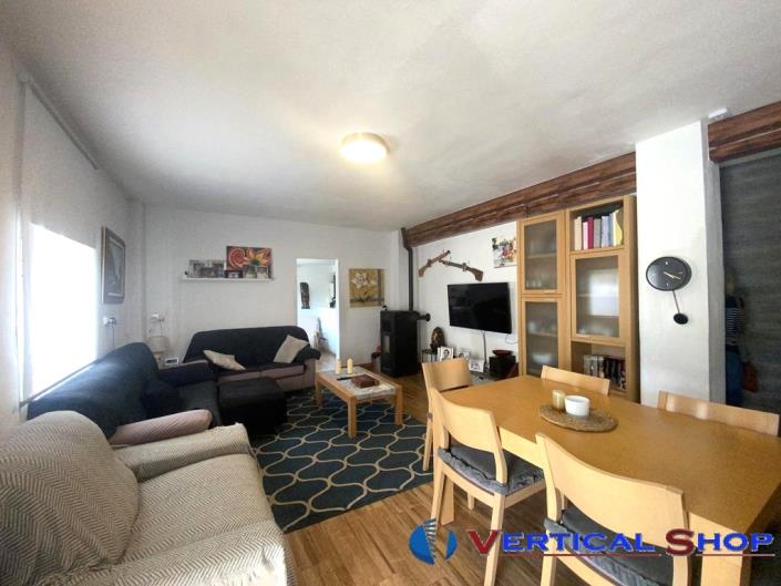 Image No.9-4 Bed Country House for sale