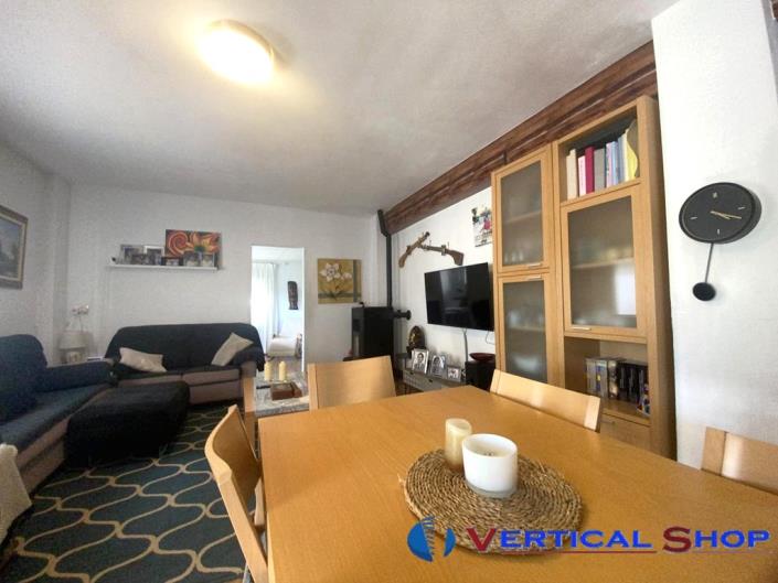 Image No.10-4 Bed Country House for sale