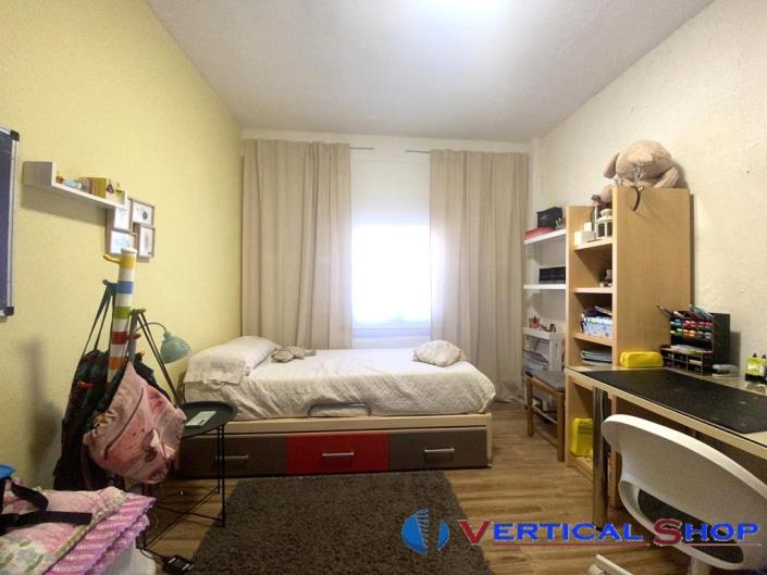 Image No.19-4 Bed Country House for sale