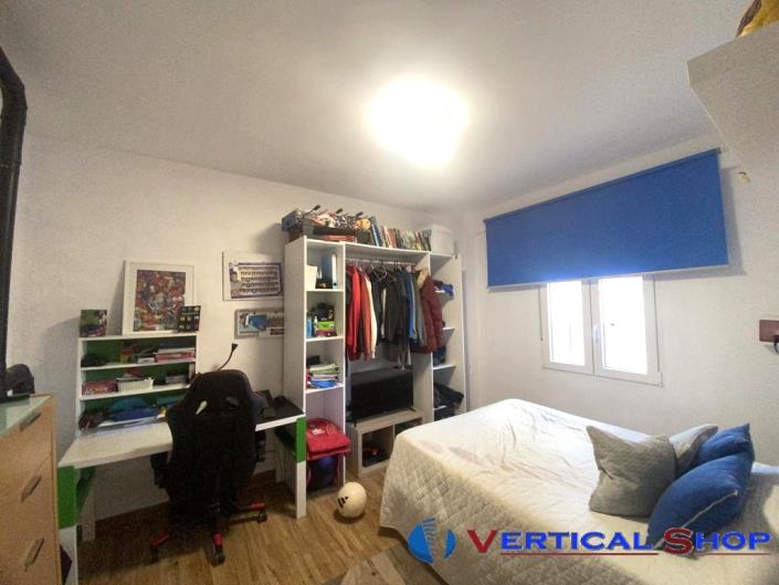 Image No.25-4 Bed Country House for sale