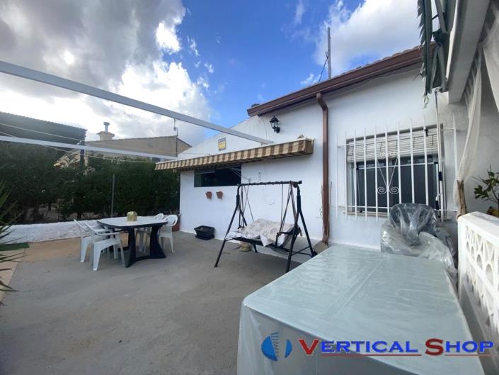 Image No.27-4 Bed Country House for sale