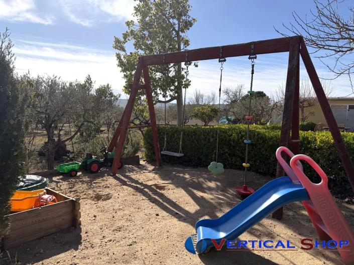 Image No.39-3 Bed Country Property for sale